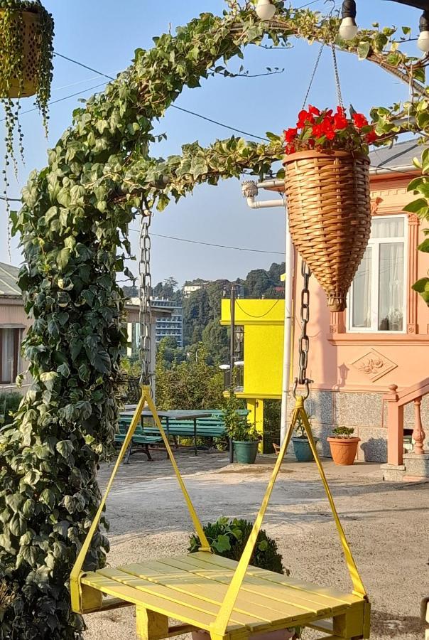 Kemeni Garden Batumi Exterior foto